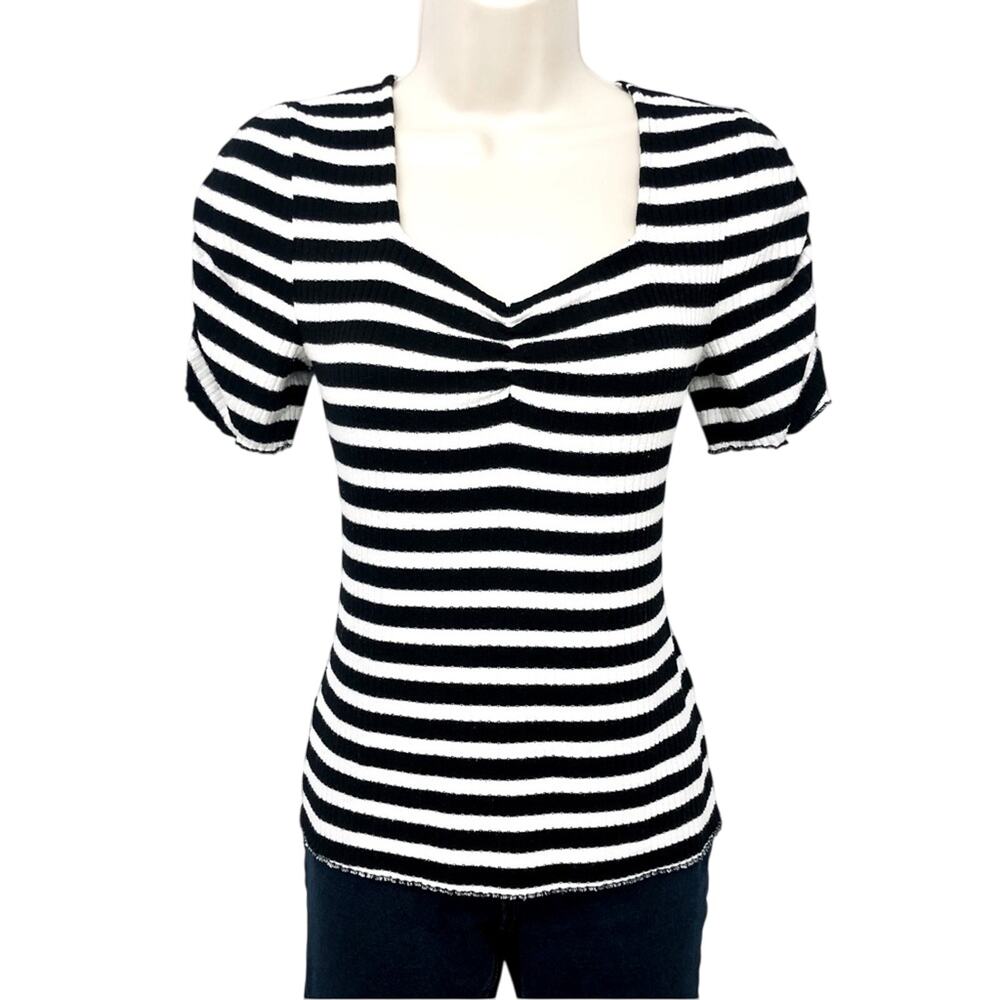a.n.a. A New Approach Classic Black White Stripe Stretchy Short Sleeve Top